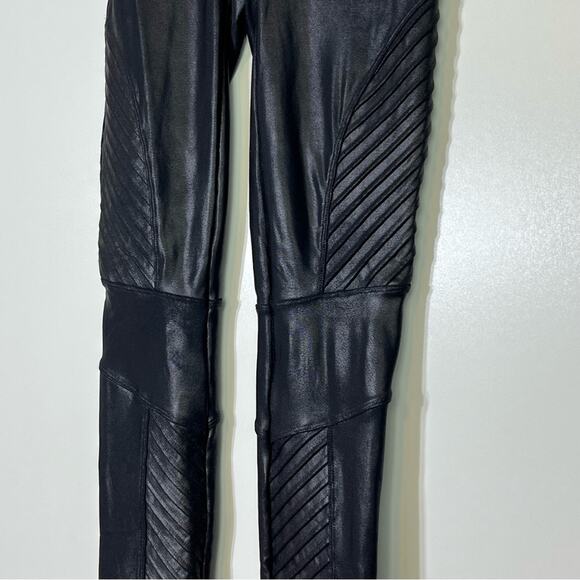 SPANX Moto Faux Leather Leggings Size Small EUC - Picture 6 of 8